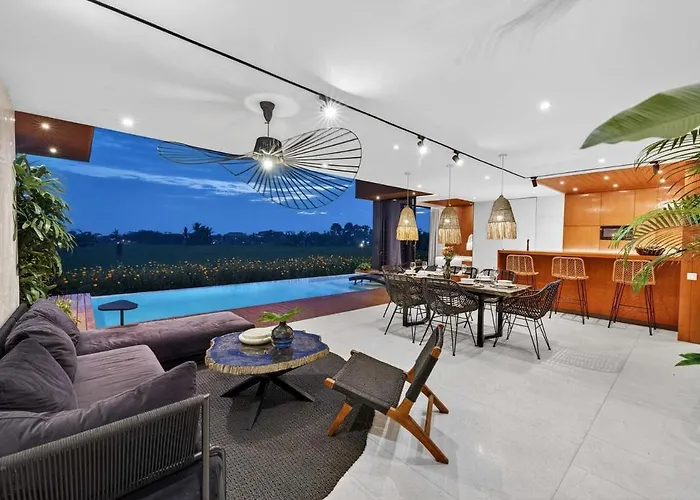 Celia 3br With Pool & Rice Field View Villa *