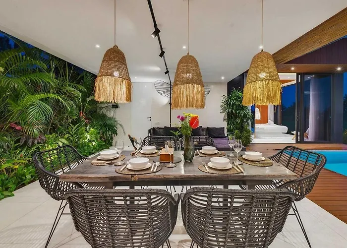 Villa Celia 3br With Pool & Rice Field View