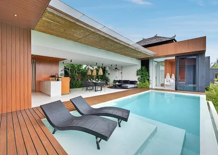 Celia 3br With Pool & Rice Field View Villa Ubud