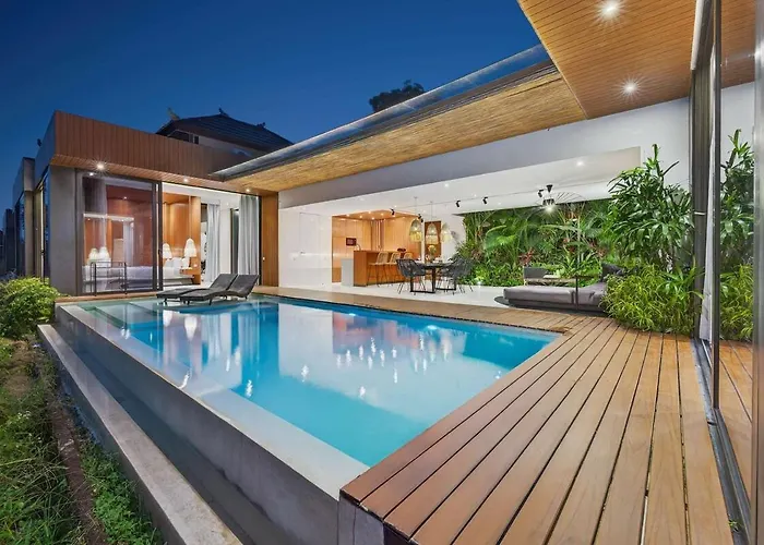 Celia 3br With Pool & Rice Field View Villa