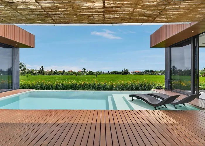 Celia 3br With Pool & Rice Field View *